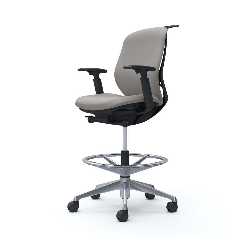 オカムラ オフィスチェア 完成日 組立不要 シルフィー ローバック ハイチェア クッションタイプ アジャストアーム付 ブラックボディ アルミポリッシュ脚 ハンガー付 ナイロンキャスター C684HR-FSG3