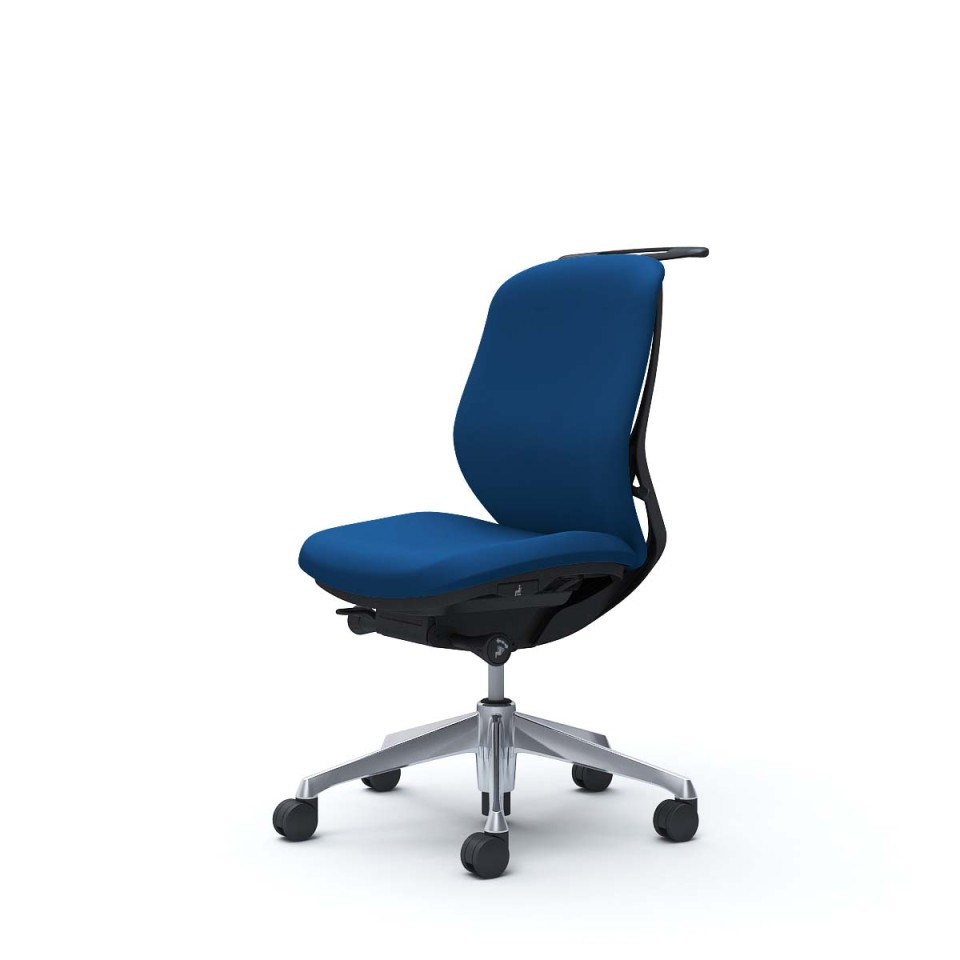 オカムラ オフィスチェア 完成日 組立不要 シルフィー ローバック クッションタイプ 肘なし ブラックボディ アルミポリッシュ脚  ハンガー付 ウレタンキャスター C634ER-FSF3