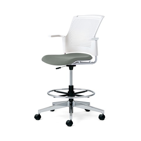 プラス オフィスチェア 完成日 組立不要 チェダーシー 回転脚ハイタイプ 背ヌード 肘付き ホワイトシェル ウレタンキャスター MB-W57SHL-2N-UC 509-600