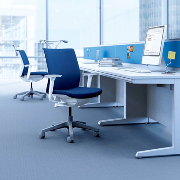 C582YA FBA1 |オカムラ オムネス パッド無 可動肘 ハンガー付 ブラック (メーカー直送) C582BA FBA1 |オカムラ オムネス パッド無 可動肘 ハンガー付 ブラック