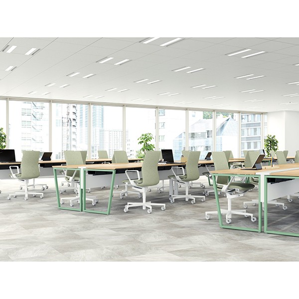 オフィスチェア　ファブレ　ポリッシュ脚 C01-P162CU-WE2E22 20024499 送料無料 コクヨ kokuyo FABRE ファブレ／メッシュタイプ／プレーンタイプ／アルミサークル肘