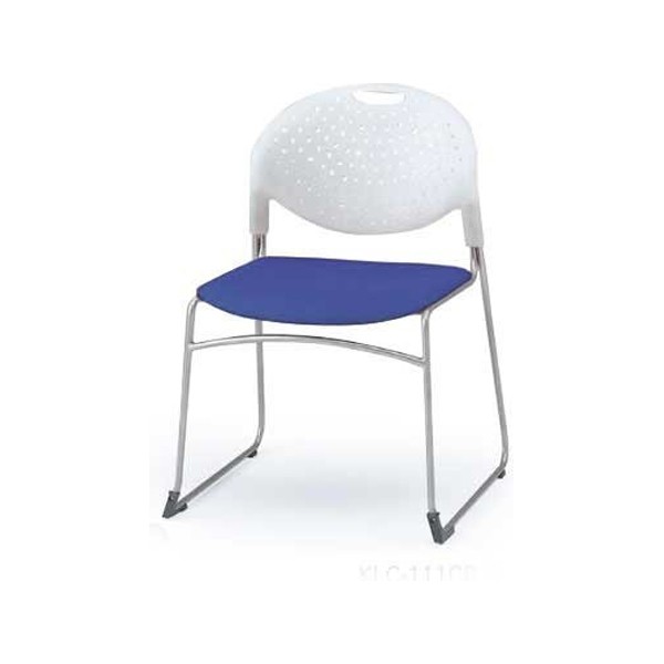 きい。 KLC-111CB-Z5N7【送料無料】 | イトーキ CRIKETチェア通販 - Kagg.jp