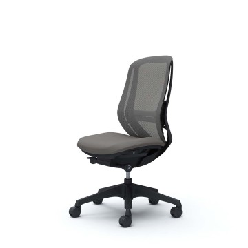 オカモト ピルエットチェア 陣取っ